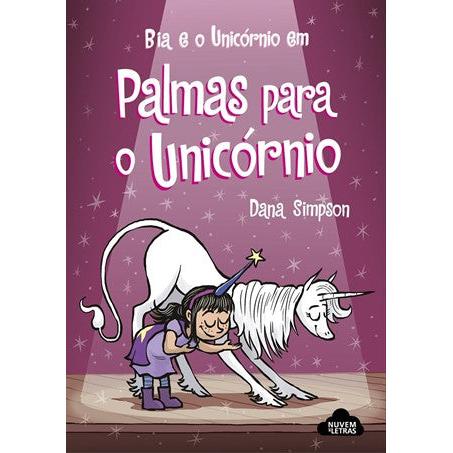Bia e o Unicónio em Palmas para o Unicórnio de Dana Simpson