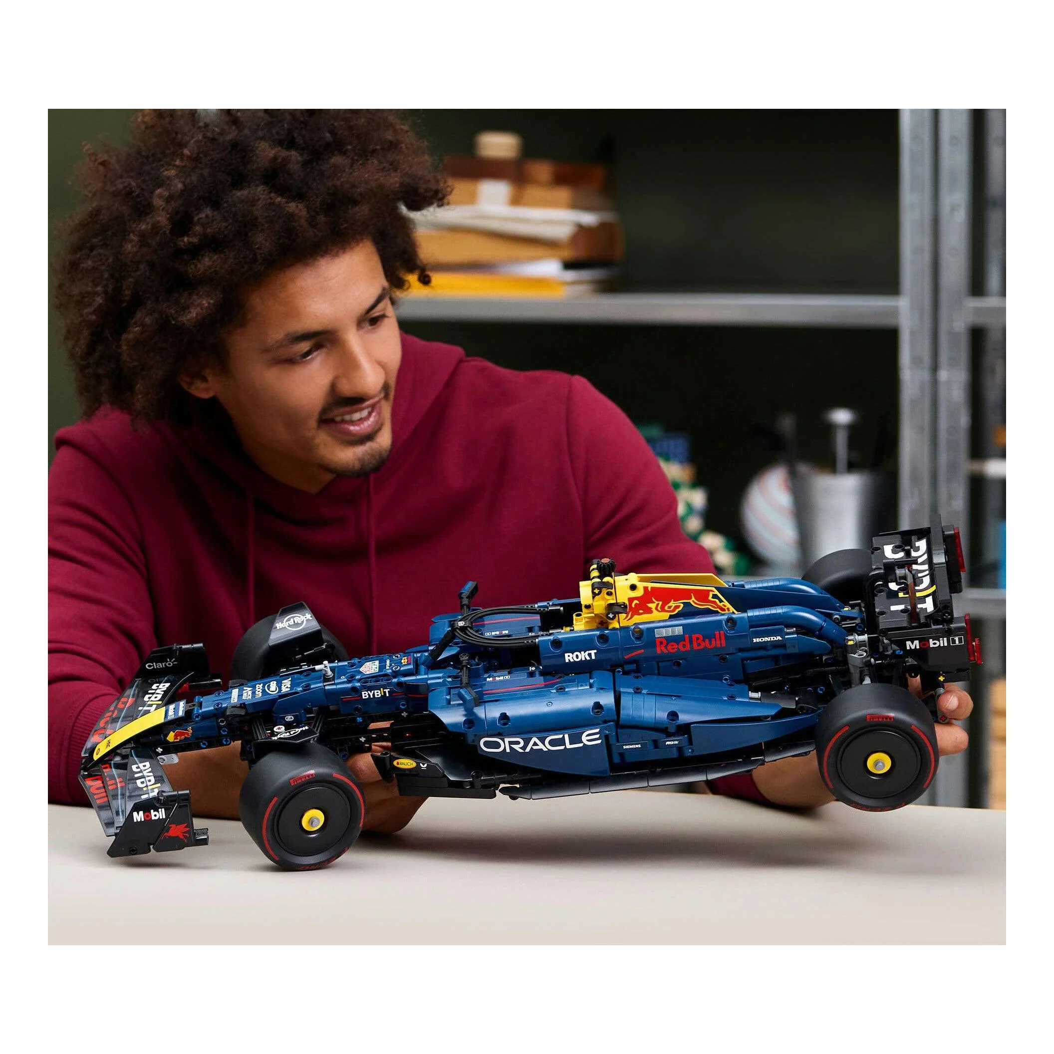 Carro Oracle Red Bull Racing Rb20 F1 - Image 2